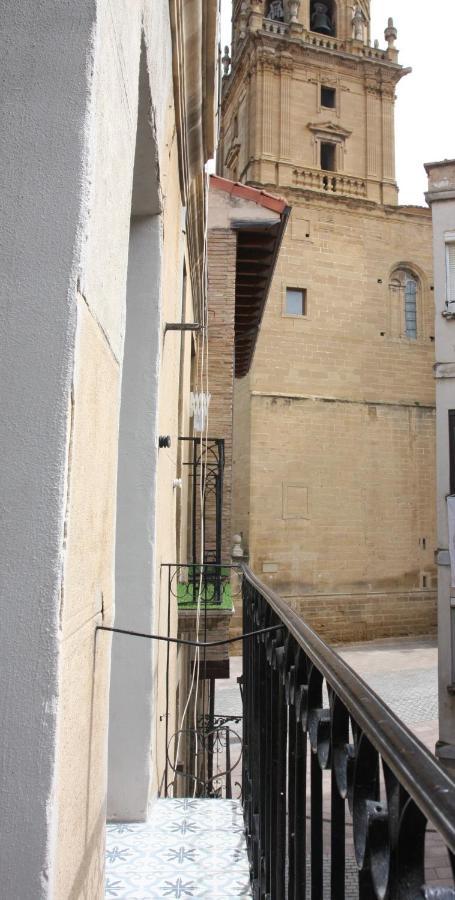 ハーローEdificio Privado Con Terrazaアパートメント エクステリア 写真
